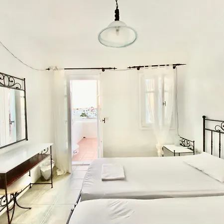 Seaview Reatreat شقة ناوسا